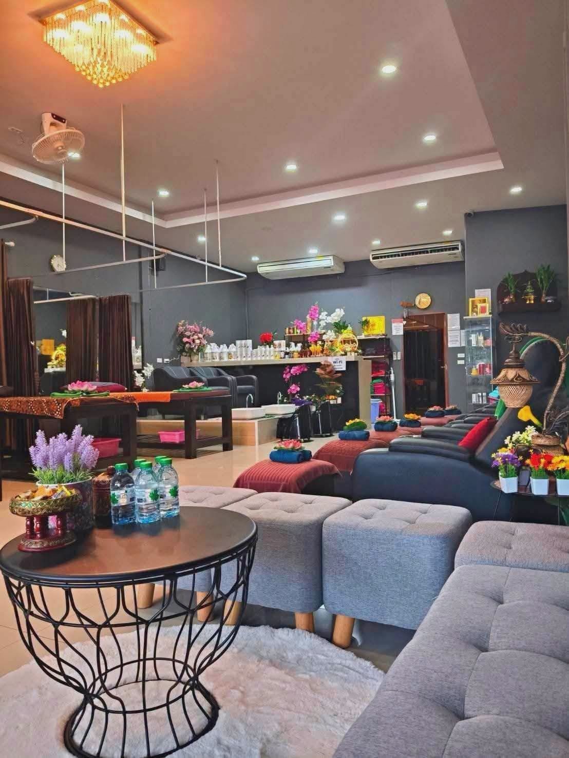 N 046 เซ้งร้านนวด พัทยากลาง อยู่บนถนนหลัก พัทยากลาง ทางลงหาด