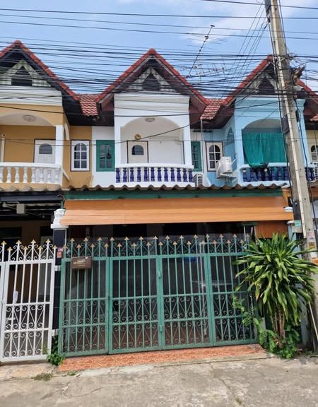 พิกัด หมู่บ้าน​อยู่​ดี​วิลล่า​ หนอง​ปลาไหล​ บางละมุง​ 1.79ล้าน ถูกเหมือนได้ฟรี สนใจ นัดชมบ้าน โทร​ 081-4959737